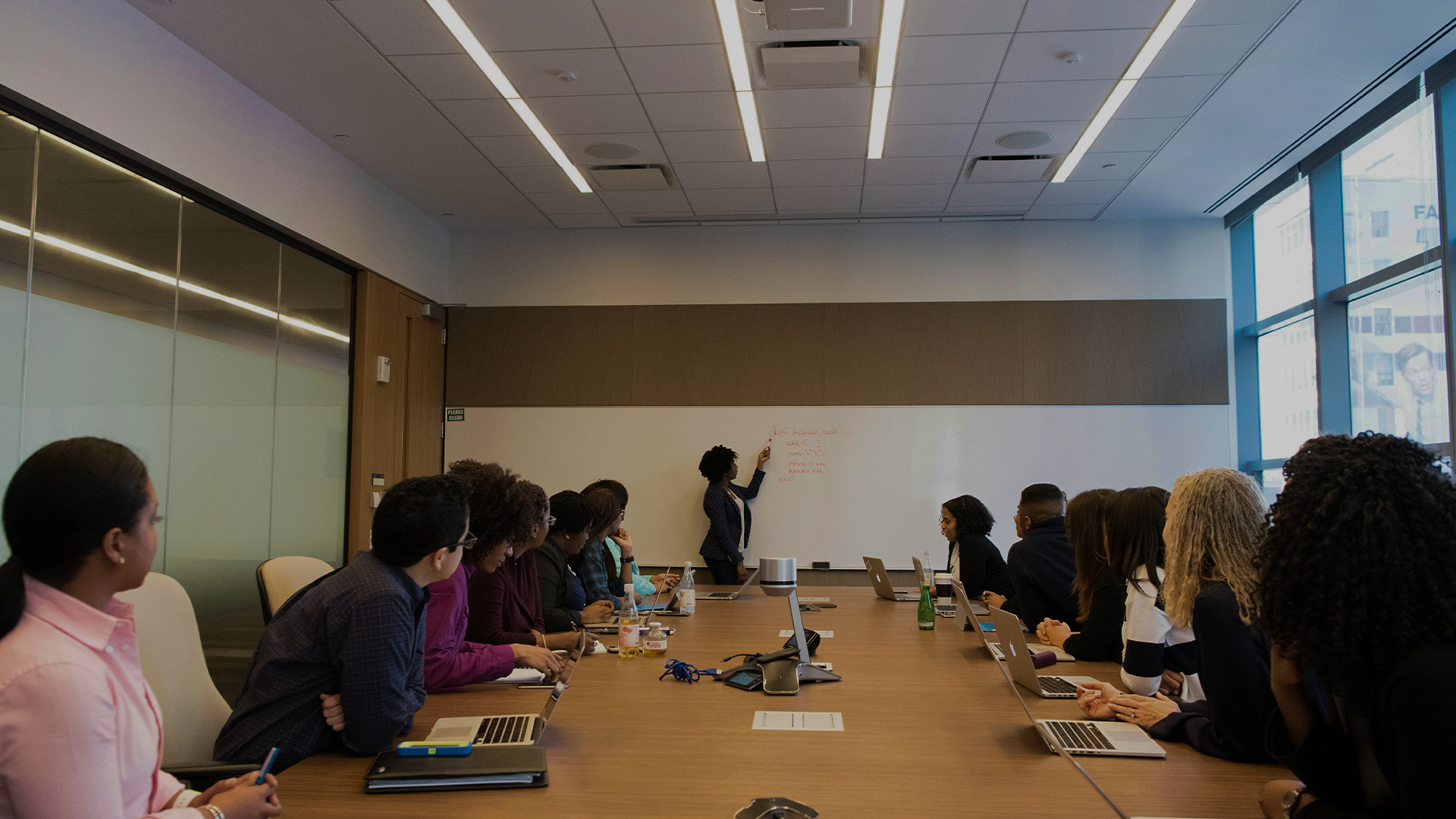 Pessoas em uma reunião de negócios